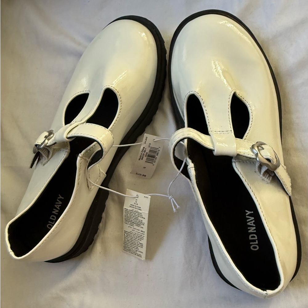 Shiny Faux-Leather Mary-Jane Shoes for Girls size 3 brand new with tags BNWT